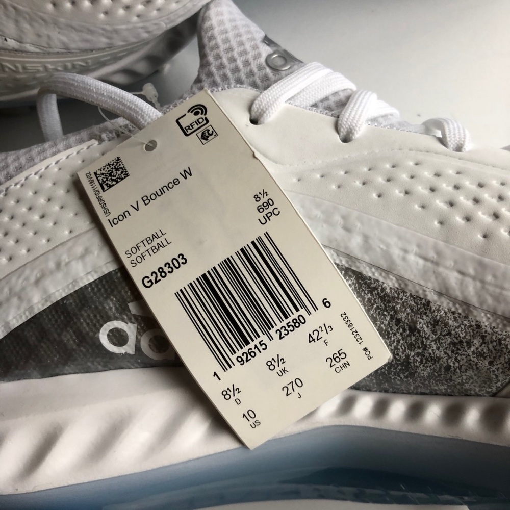 Adidas - Picture 7 of 12